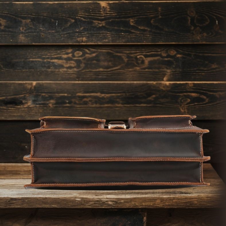 Nile - Brown Shoulder Bag